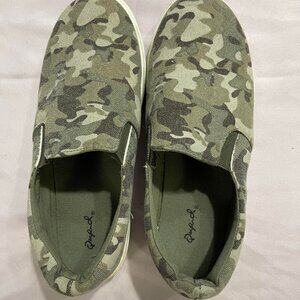 Qupid Camo Print Slip On Canvas Sneakers